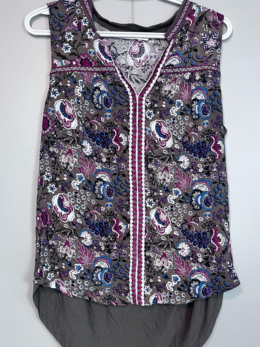 Ricki’s Paisley Sleeveless Blouse Large Boho Hi-Low Tank Top